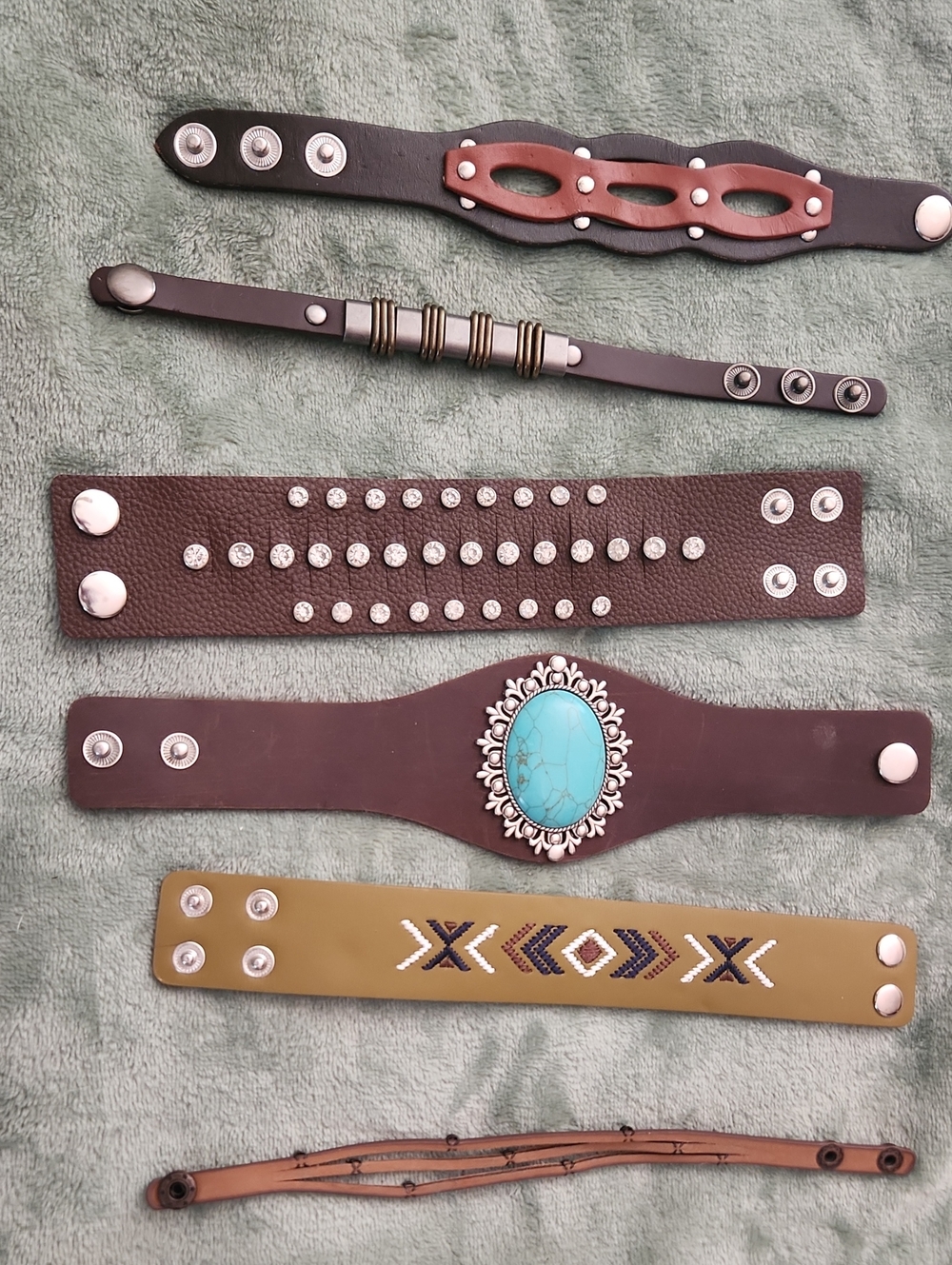 paparazzi Brown Leather and Turquoise Accent Bracelet Set